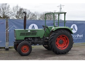 Traktor Fendt Farmer 102S: 1 kép.