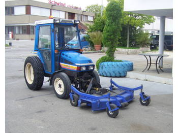 Iseki 3030AHL 4x4 Hydrostat - Traktor