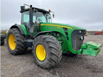 Traktor JOHN DEERE 8530
