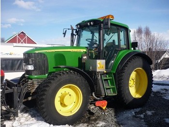 John Deere 6920 S - Traktor
