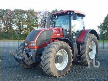 Valtra S352 - Traktor
