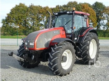 Valtra T171H - Traktor