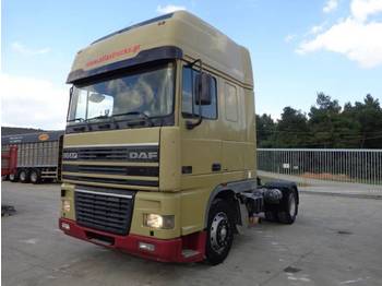 Nyergesvontató DAF DAD XF.390(4X2) -INTARDER