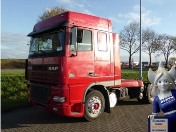 Nyergesvontató DAF XF 95.430 MANUAL GEARBOX: 1 kép.