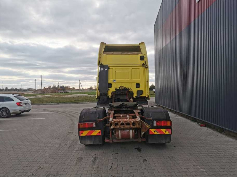 Nyergesvontató Iveco Eurotech 440E43 truck tractor: 5 kép.