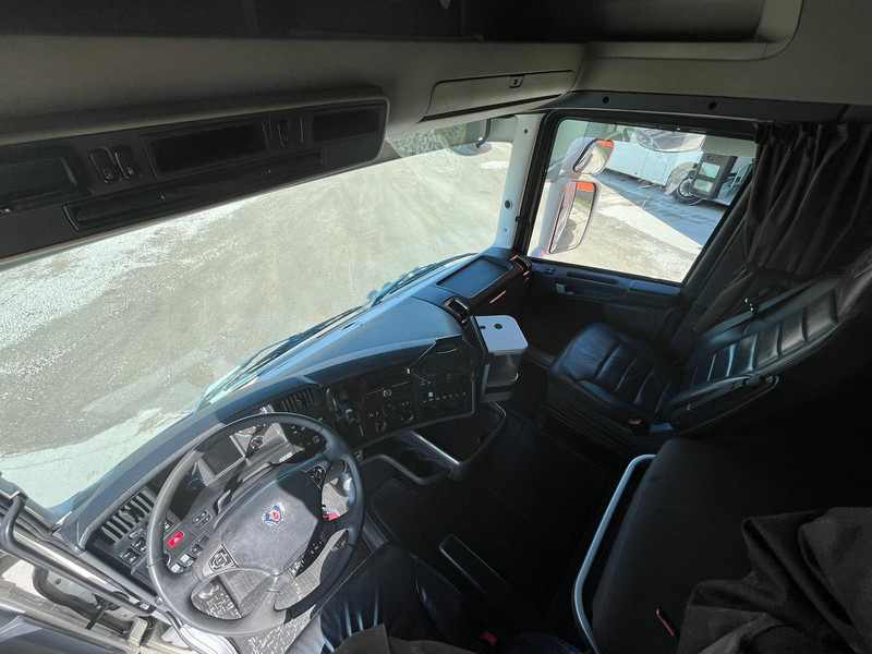 Nyergesvontató Scania R 580 6x2 RETARDER / HYDRAULICS: 21 kép.