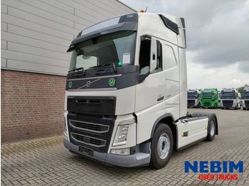 Nyergesvontató Volvo FH 460 Euro 6 4x2 - GLOBETROTTER: 1 kép.