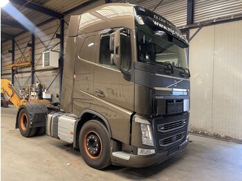Nyergesvontató Volvo FH 460 LNG GAS - ADR - ACC + Dynamic Steering - I-park Cool - Lane Keeping Support - collision warning -… BE Truck: 1 kép.