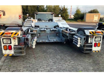  GOLDHOFER AST-2F 400 - Repülőgép vontató