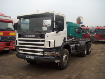 Scania 114 340 6x4 - Cserefelépítményes teherautó