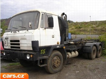 Tatra  - Cserefelépítményes teherautó