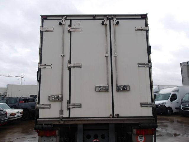 Hűtős teherautó DAF CF 75.250 Refrigerated truck Thermo King: 18 kép.