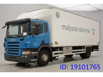 Dobozos felépítményű teherautó Scania P230