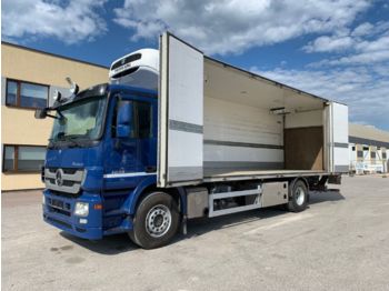 Hűtős teherautó MERCEDES-BENZ Actros 1832