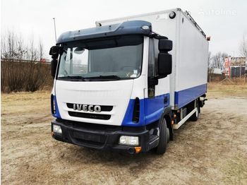 Dobozos felépítményű teherautó IVECO Eurocargo: 1 kép.