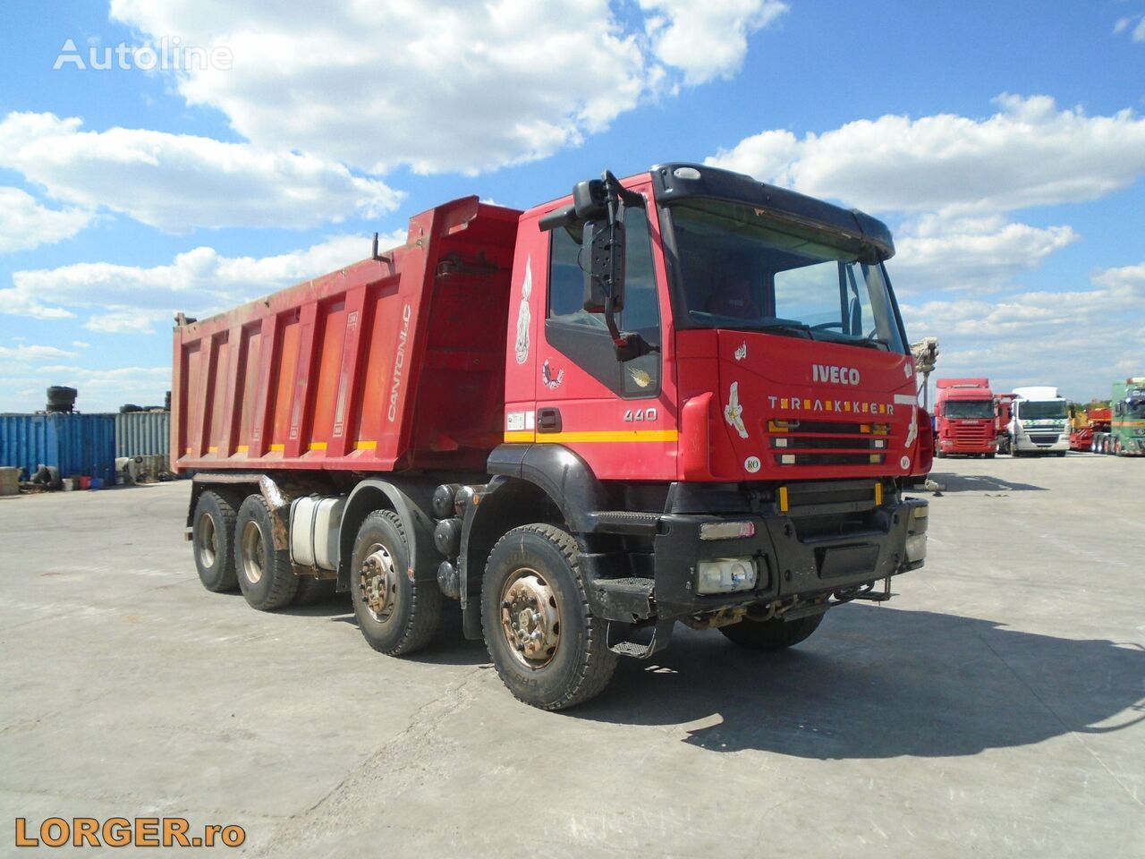Billenőplatós teherautó IVECO Trakker 440: 5 kép.