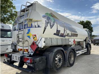 Tartályos teherautó a következők szállításához üzemanyag MAN TGM 26.340: 1 kép.