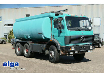 Tartályos teherautó Mercedes-Benz 2635 K 6x4/17.000 ltr./Blatt/Wassertank: 1 kép.