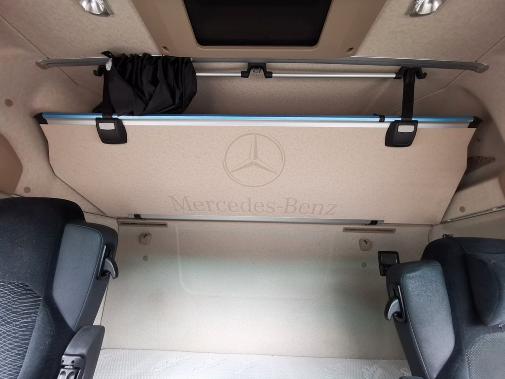 Alvaz teherautó Mercedes-Benz Actros 2545 / Voith Retarder / Lift-Lenkachse: 17 kép.
