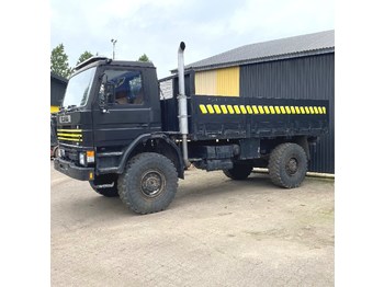 Platós teherautó Scania 92M 4X4 med fast lad