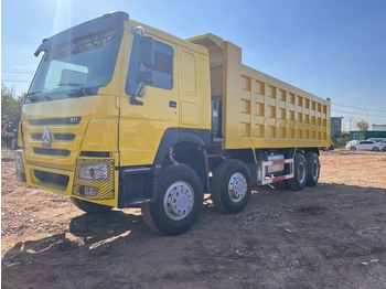 Billenőplatós teherautó a következők szállításához silózás SINOTRUK HOWO 371 Dump Truck 8x4: 4 kép.