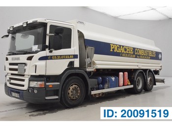 Tartályos teherautó a következők szállításához üzemanyag Scania P310 - 6x2: 1 kép.