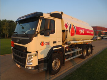 Tartályos teherautó Volvo FM