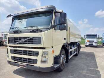 Tartályos teherautó Volvo FMFH