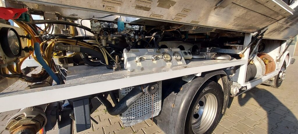 Tartályos teherautó a következők szállításához üzemanyag Volkswagen LT55 HOLZMANN Inox: 26 kép.