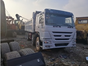 Billenőplatós teherautó howo dump truck made in china 375: 1 kép.