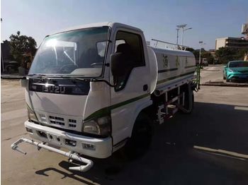 ISUZU water tank truck - Többcélú/ Speciális jármű