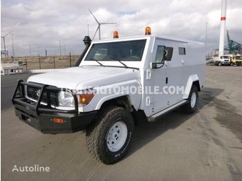 Páncélautó TOYOTA Land Cruiser