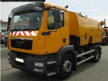 MAN TGM 18.250 4x2 BL Bucher Schörling CityFant 6000  - Utcaseprő gép