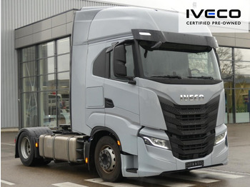 Nyergesvontató IVECO S-WAY