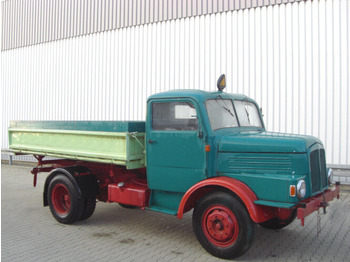 Billenőplatós teherautó IFA