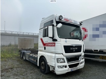 Cserefelépítményes teherautó MAN TGX 26.480