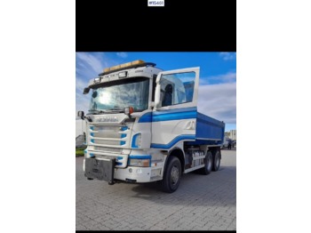 Billenőplatós teherautó SCANIA R 560
