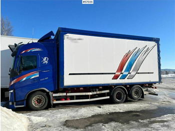 Dobozos felépítményű teherautó VOLVO FH 500