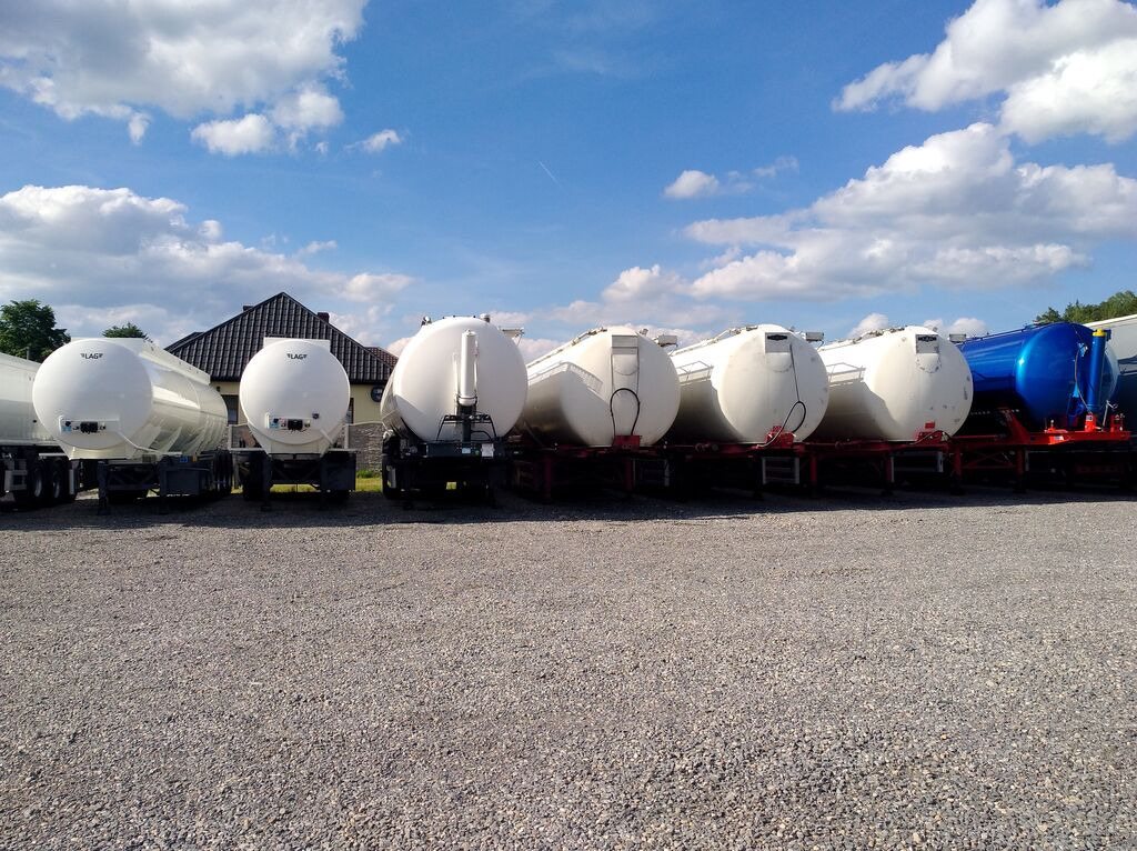 DUETDUDA - Félpótkocsik undefined: 19 kép.