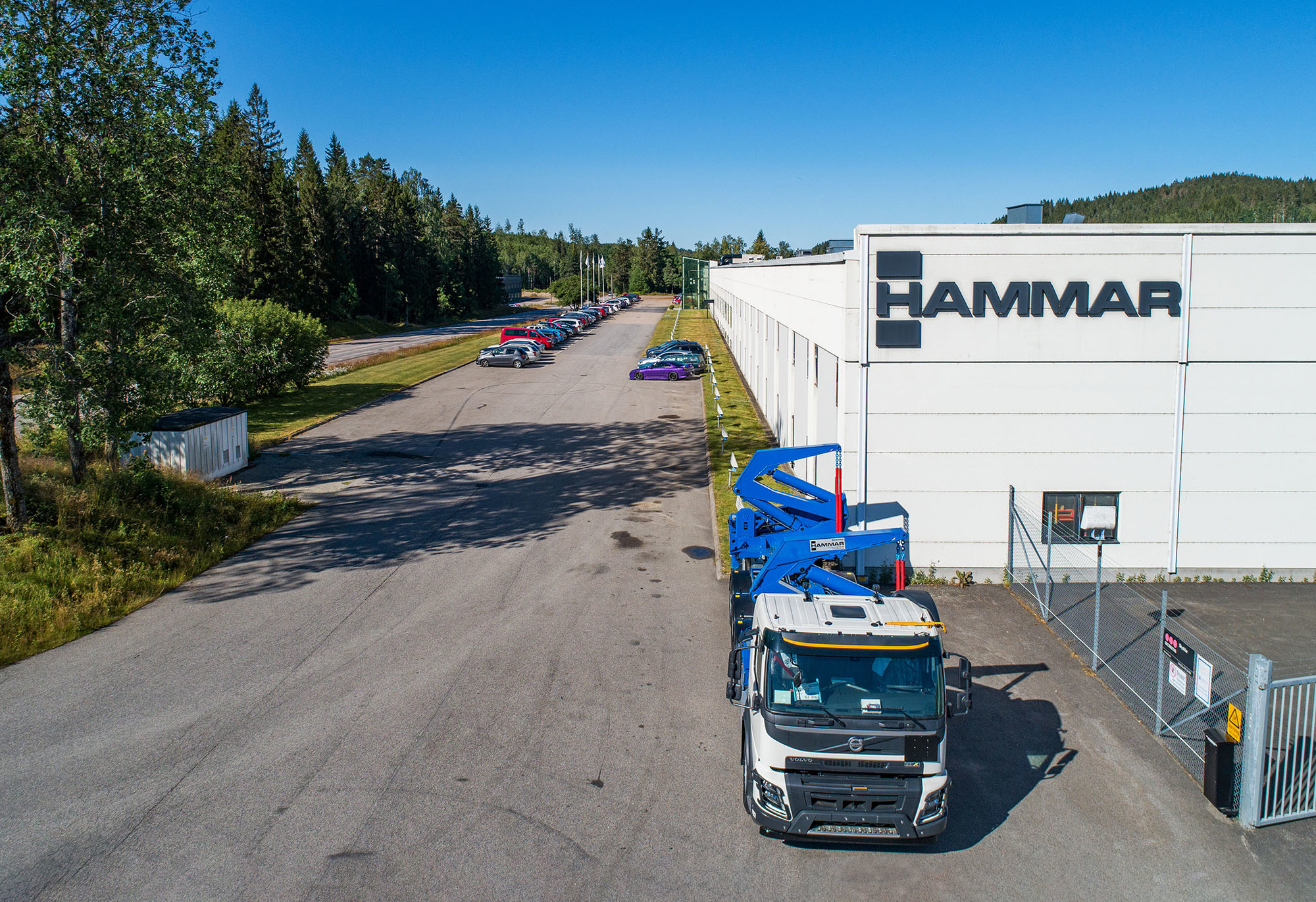 HAMMAR MASKIN AB - eladó járművek undefined: 1 kép.