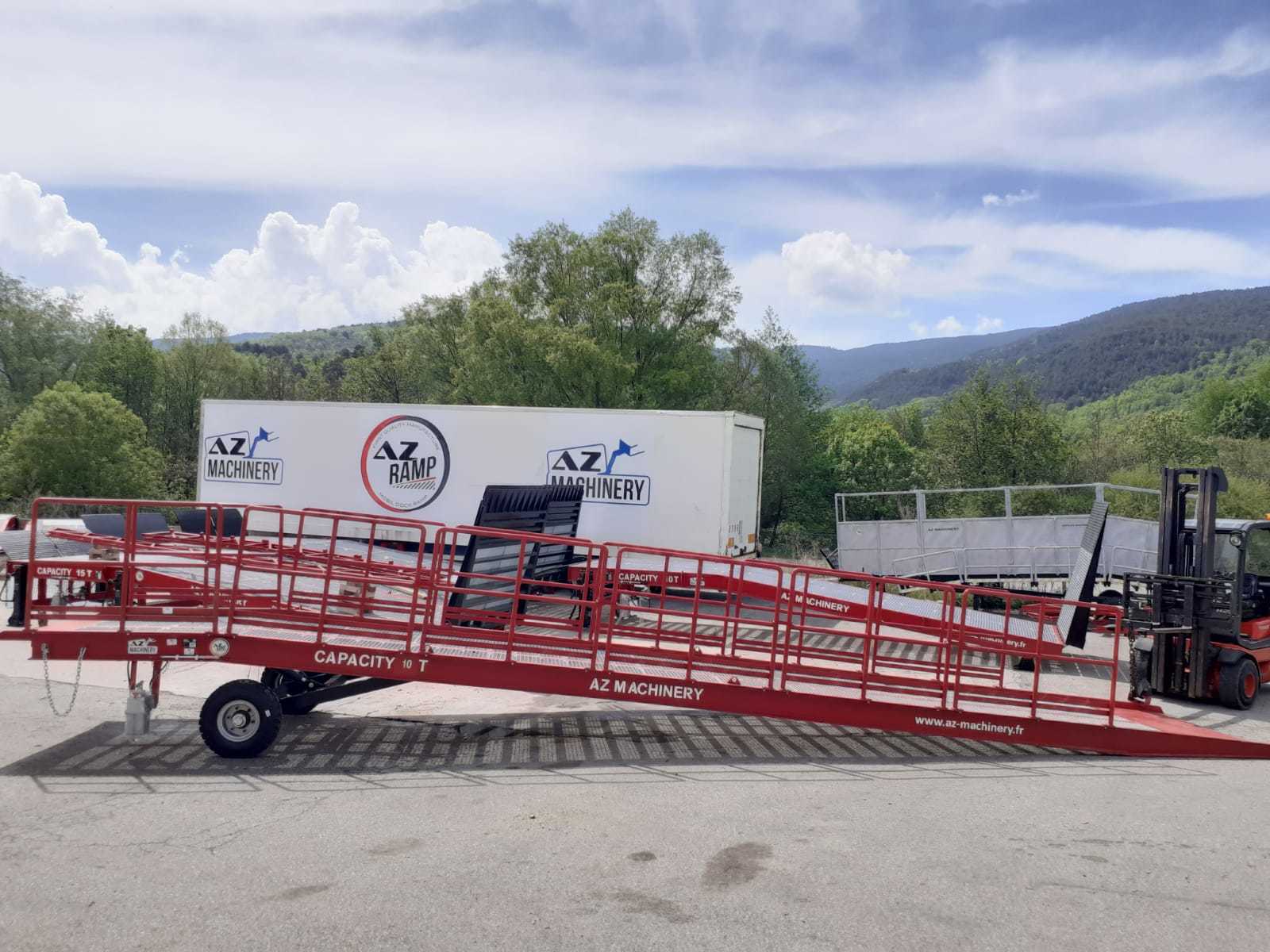 SARL AZ MACHINERY - eladó járművek undefined: 13 kép.