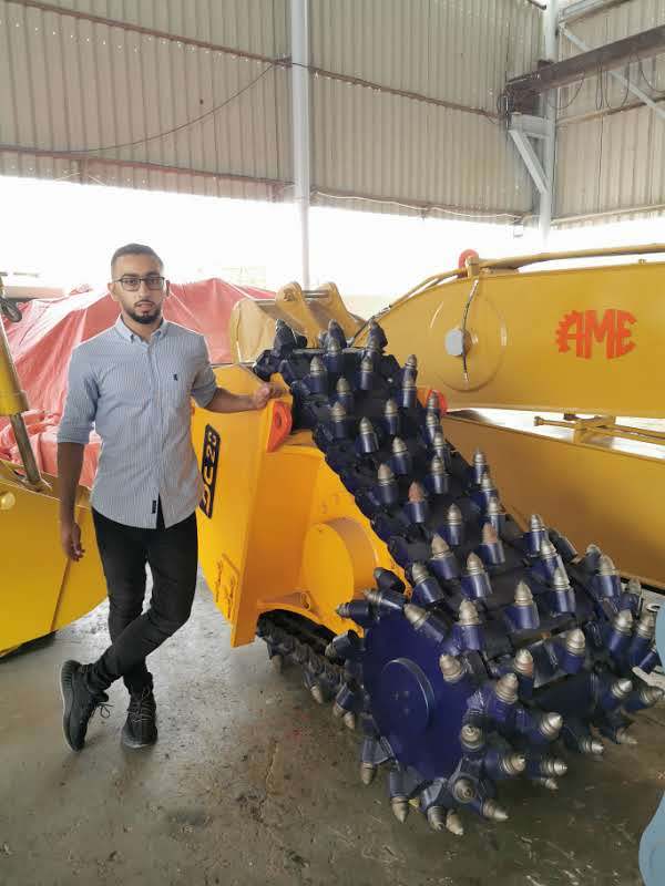 Al Mahad Engineering (AME Attachments) - eladó járművek undefined: 14 kép.