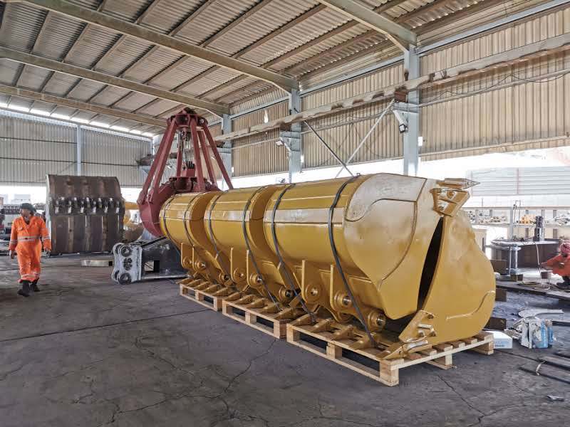 Al Mahad Engineering (AME Attachments) - eladó járművek undefined: 8 kép.