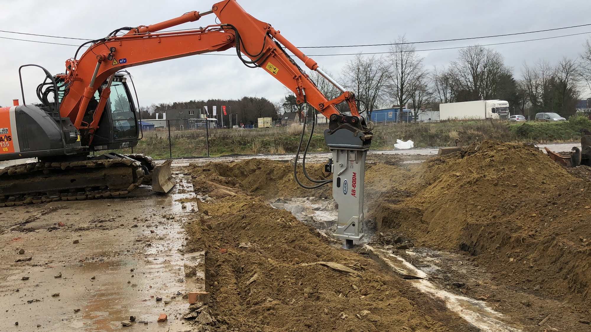 AJCE EUROPE - Adapterek ATLAS undefined: 100 kép.