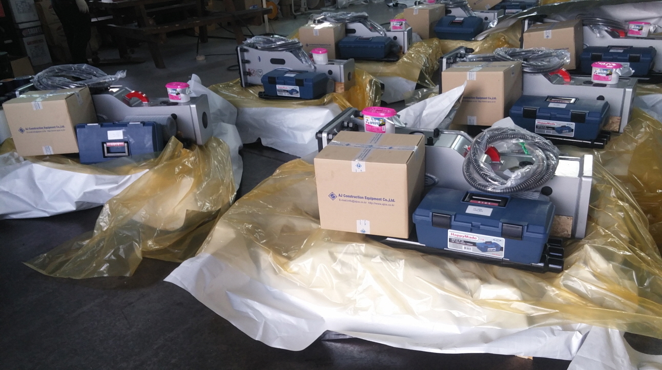 AJCE EUROPE - Adapterek ATLAS undefined: 269 kép.