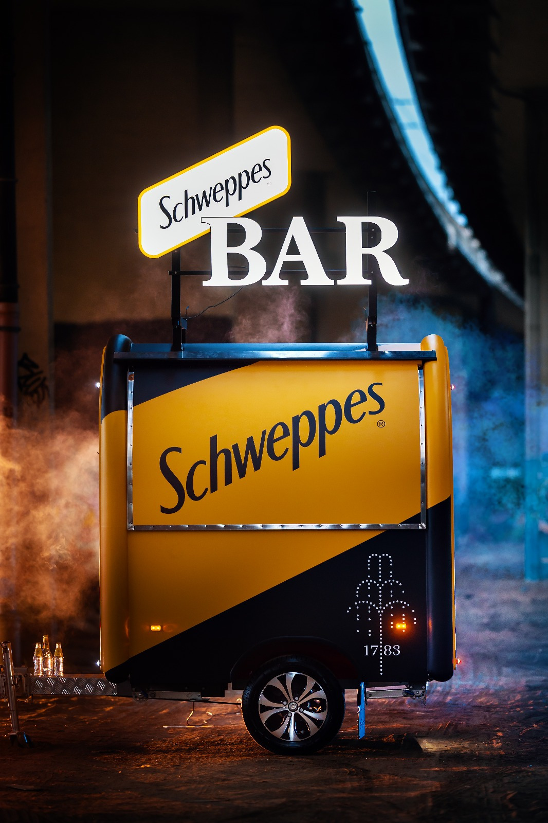 SHINE - American Food Truck undefined: 48 kép.