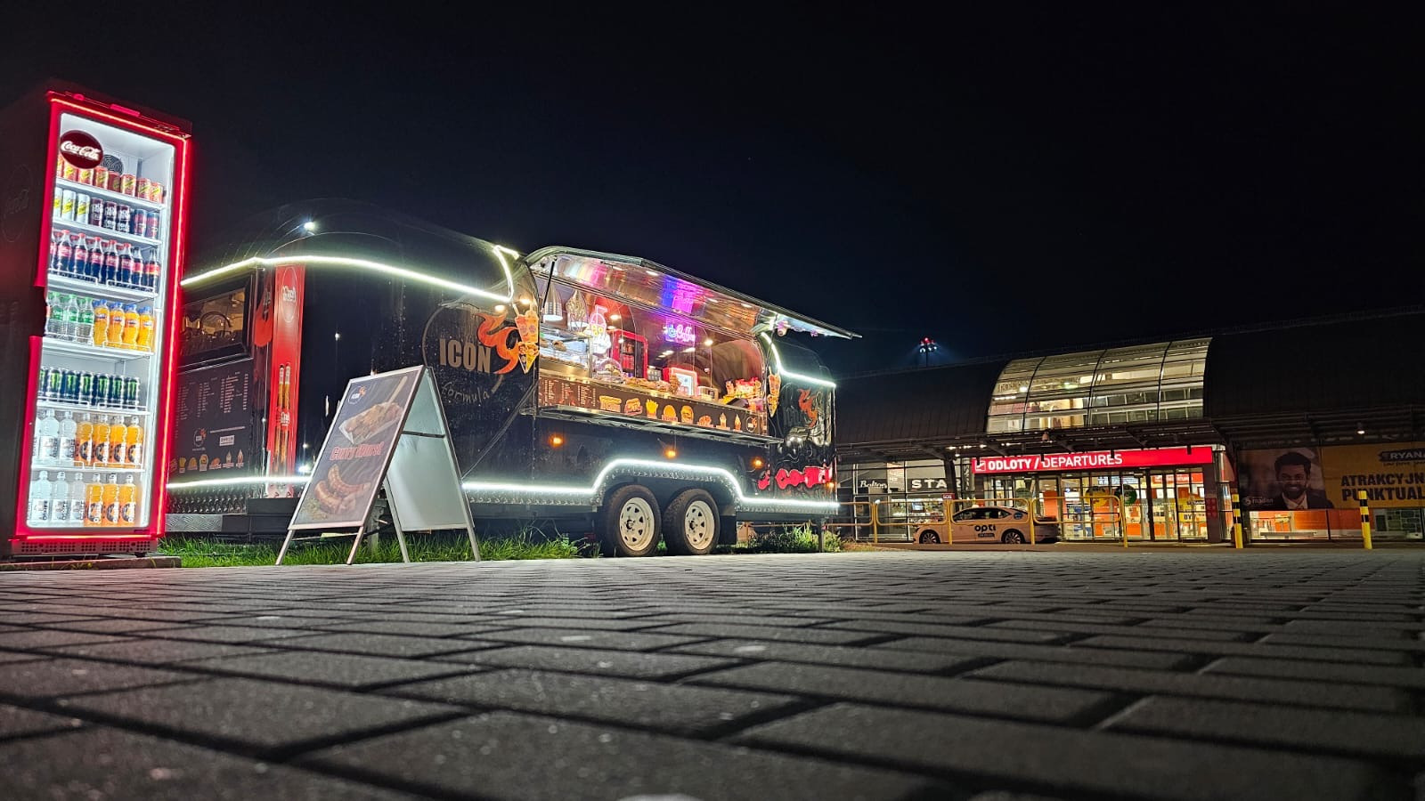 SHINE - American Food Truck undefined: 2 kép.