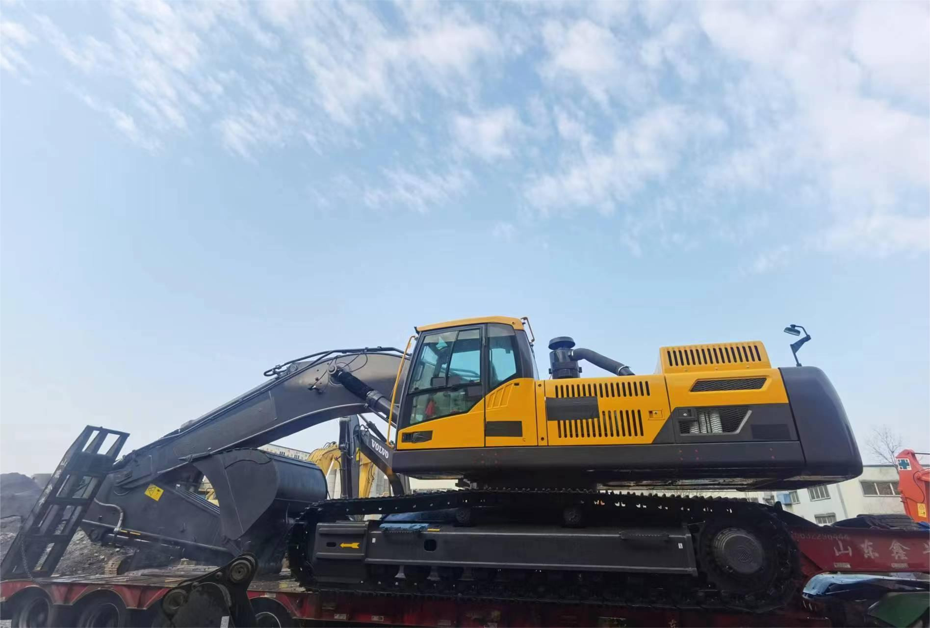 Toaks International Trading Company - Építőipari gépek KOMATSU WA500 undefined: 14 kép.