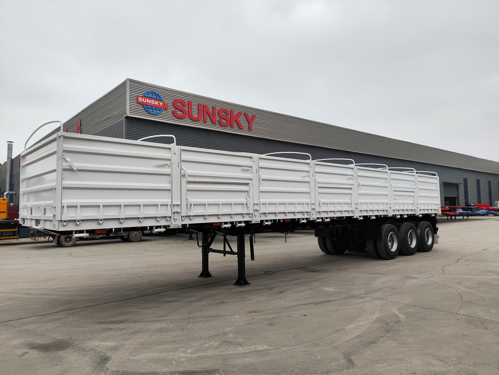 Xiamen Sunsky Vehicle Co.,Ltd - Nyergesvontatók - Euro 2 undefined: 12 kép.