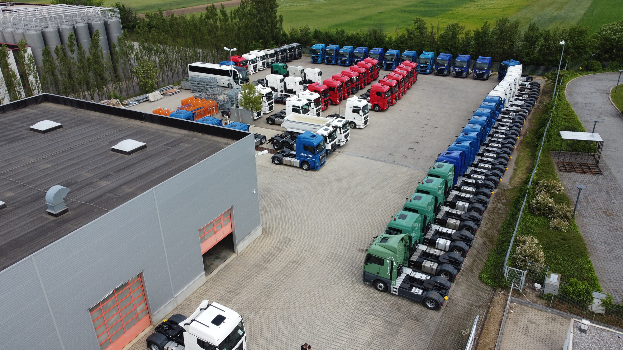 MHS Truck Center GmbH undefined: 2 kép.